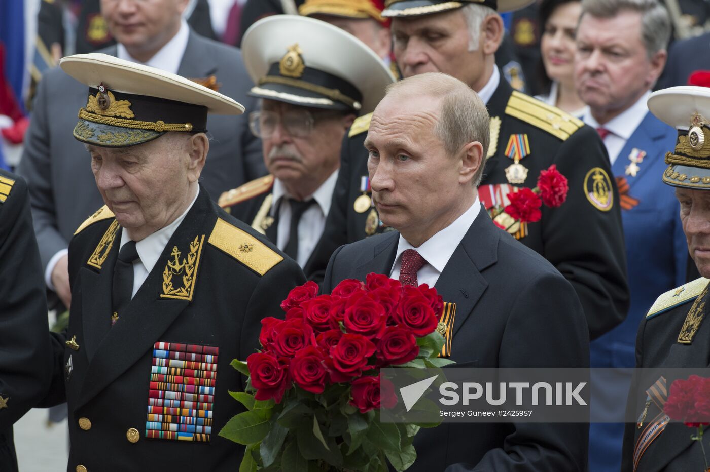 Vladimir Putin attends celebrations marking 69th anniversary of victory in Great Patriotic War and anniversary of Sevastopol's liberation