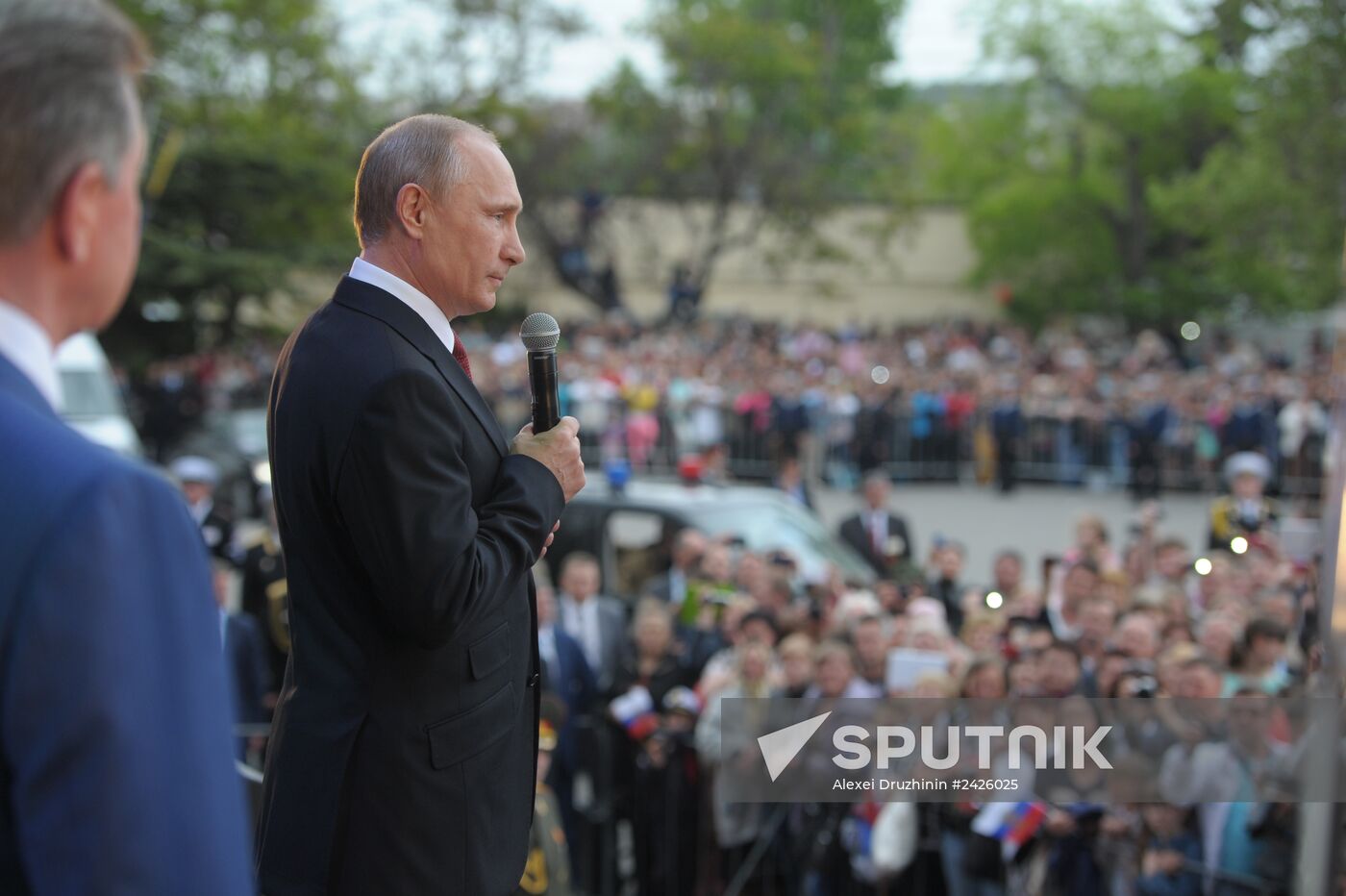 Vladimir Putin attends celebrations marking 69th anniversary of victory in Great Patriotic War and anniversary of Sevastopol's liberation