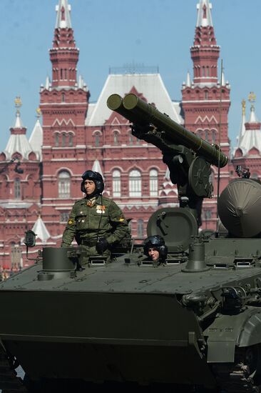 Military parade marks 69th anniversary of victory in Great Patriotic War
