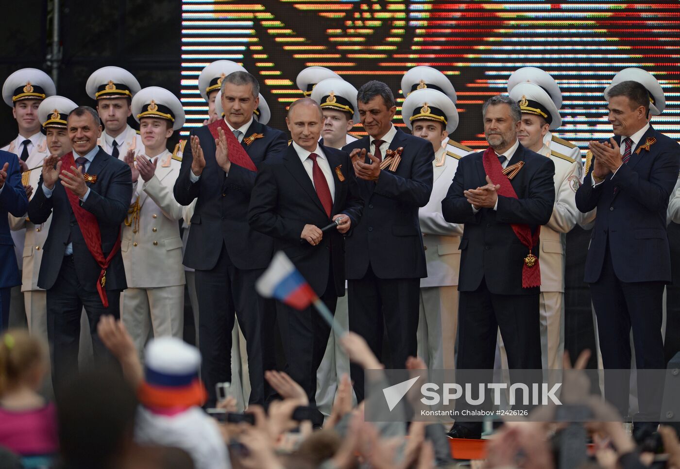 Vladimir Putin attends celebrations marking 69th anniversary of victory in Great Patriotic War and anniversary of Sevastopol's liberation