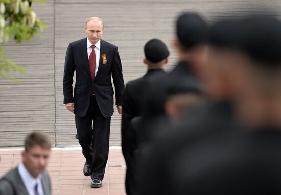 Vladimir Putin attends celebrations marking 69th anniversary of victory in Great Patriotic War and anniversary of Sevastopol's liberation