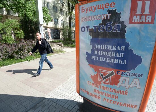 Situation in Donetsk prior to referendum