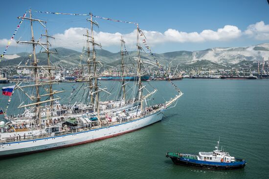 The Black Sea tall ship regatta