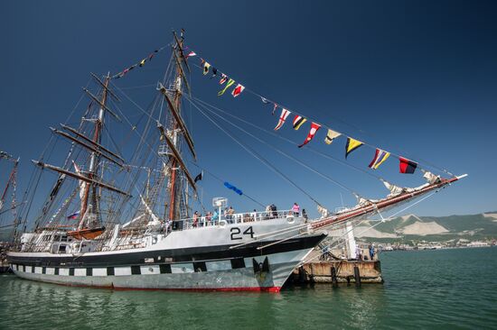 The Black Sea tall ship regatta