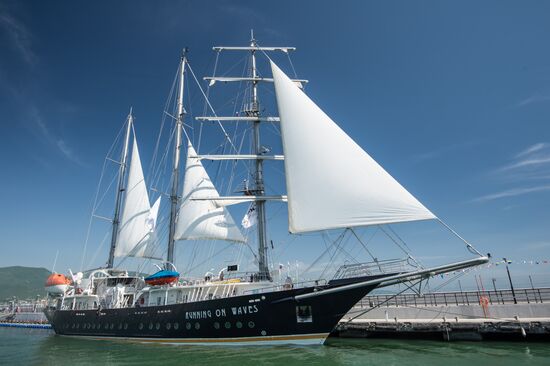 The Black Sea tall ship regatta