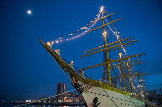The Black Sea tall ship regatta