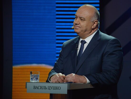 Ukrainian presidential candidates take part in television debates
