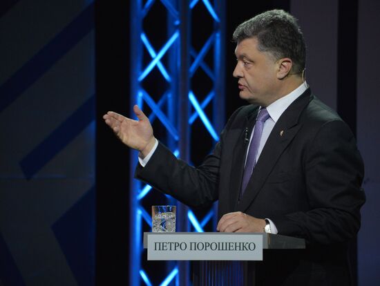 Ukrainian presidential candidates take part in television debates