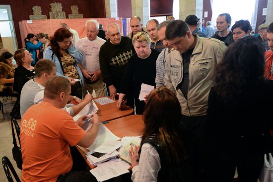 Donetsk and Lugansk regions hold referendum on self-determination