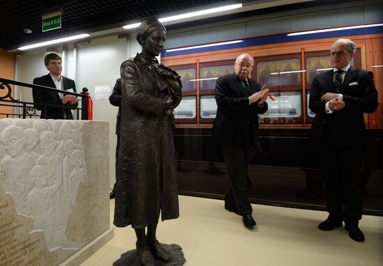 Monument to Irena Sendler unveiled