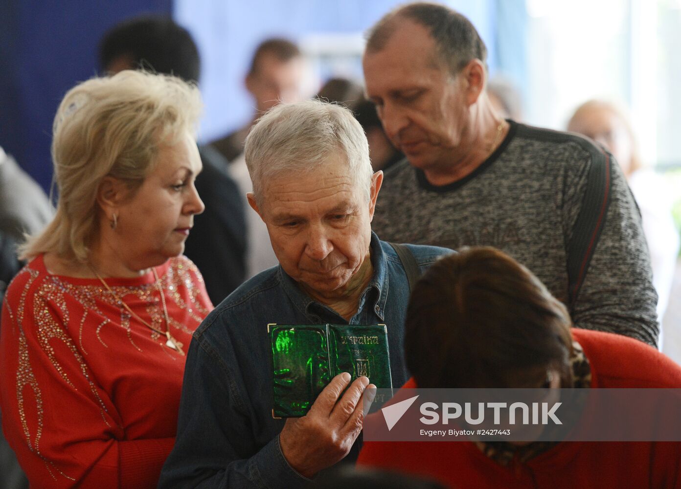 Donetsk and Lugansk regions hold referendum on self-determination