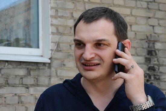 Donetsk and Lugansk regions hold referendum on self-determination