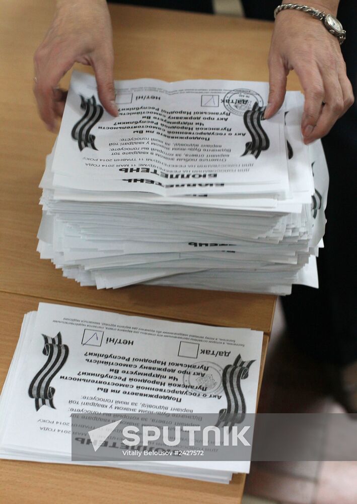 Southeast Ukraine referendum vote count