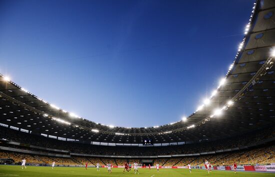 Football. Ukrainian Premier League. Illichivets vs. Dynamo