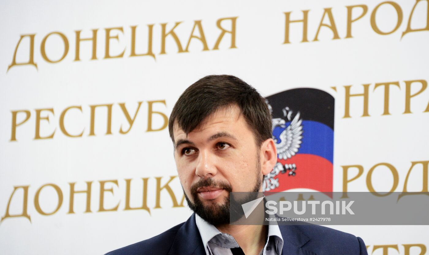 News conference on results of Donetsk People's Republic's referendum in Donetsk
