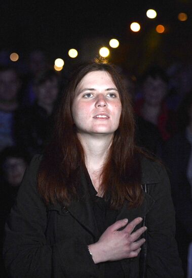 Concert and meeting dedicated to referendum on status of Donetsk People's Republic