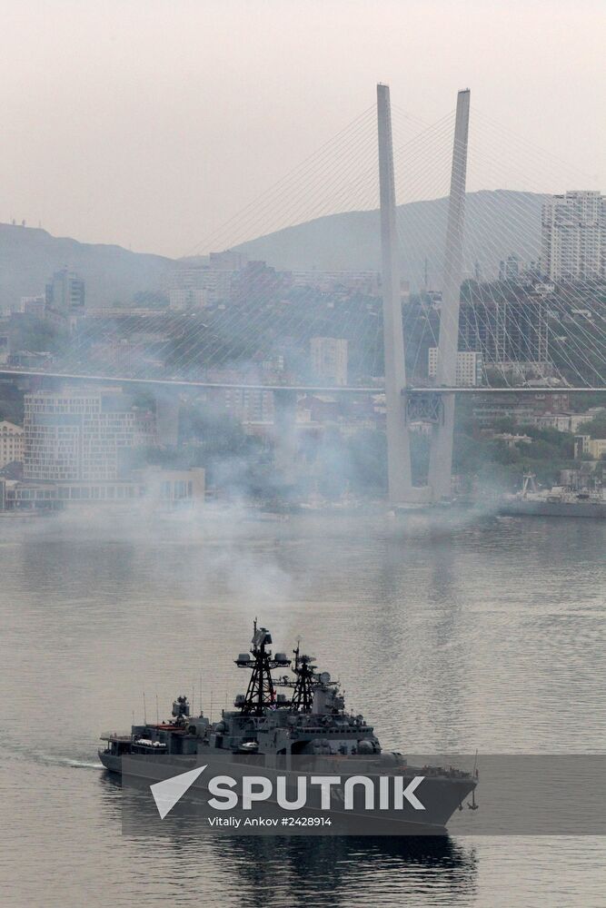 Pacific Fleet warships sail out for upcoming naval exercise