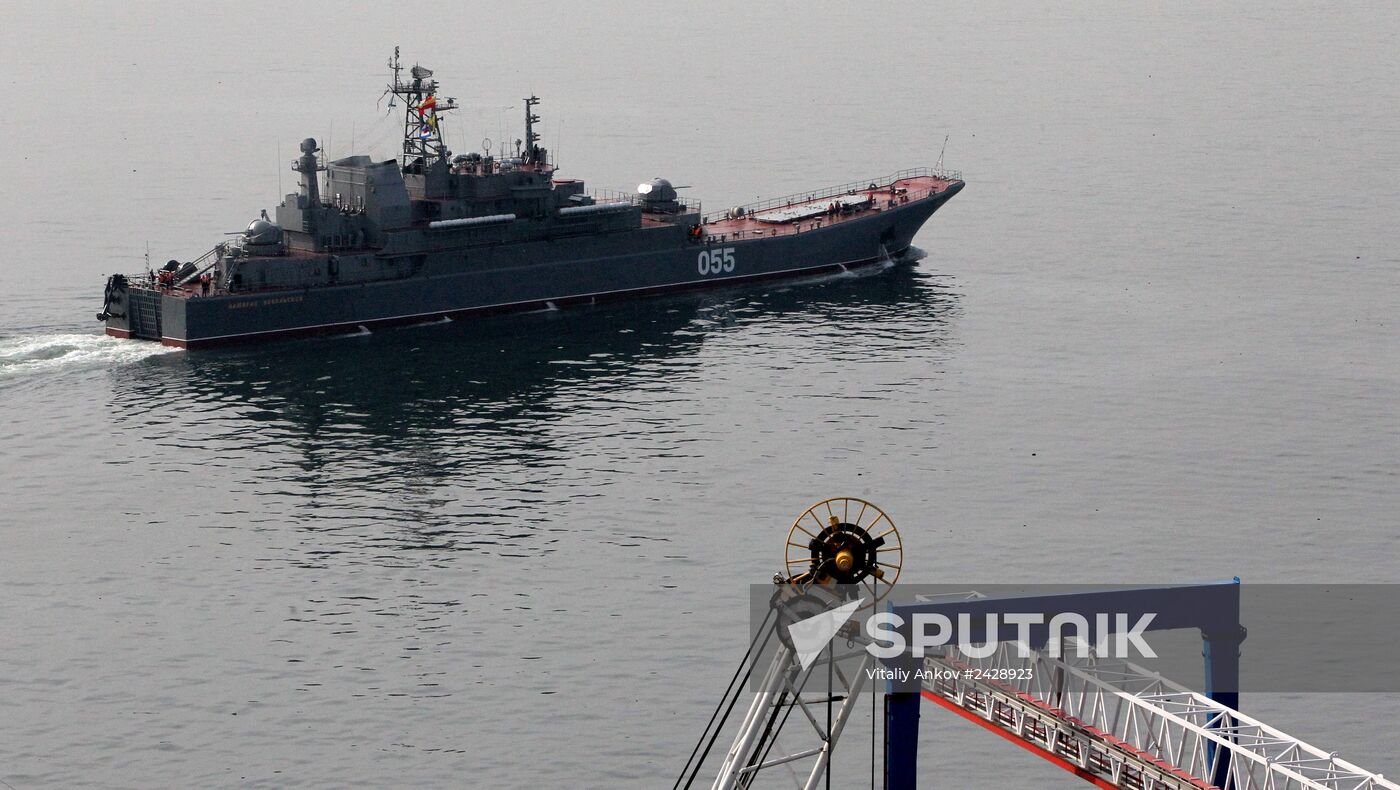 Pacific Fleet warships sail out for upcoming naval exercise