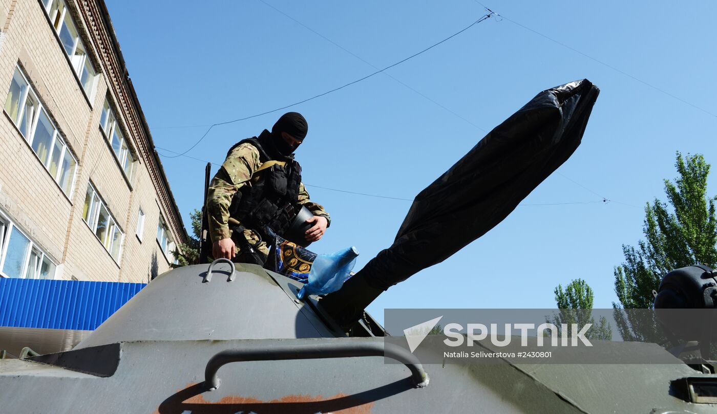 Members of people's volunteer battalion "Vostok" resubordinate Military Unit 3037 in Donetsk