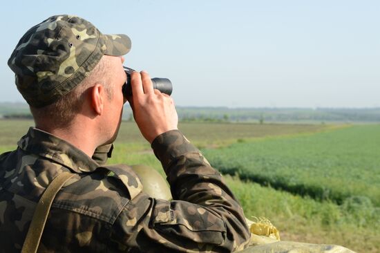 Ukrainian army checkpoints in Donetsk Region