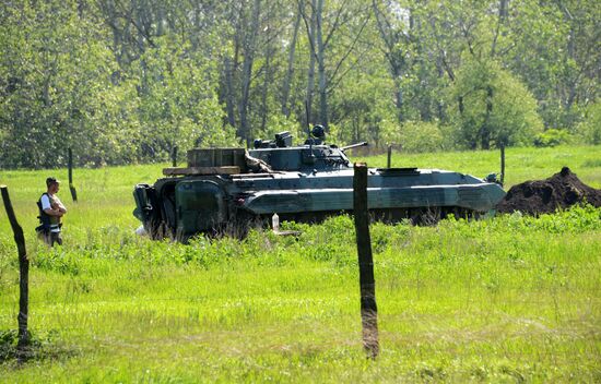 Ukrainian army checkpoints in Donetsk Region