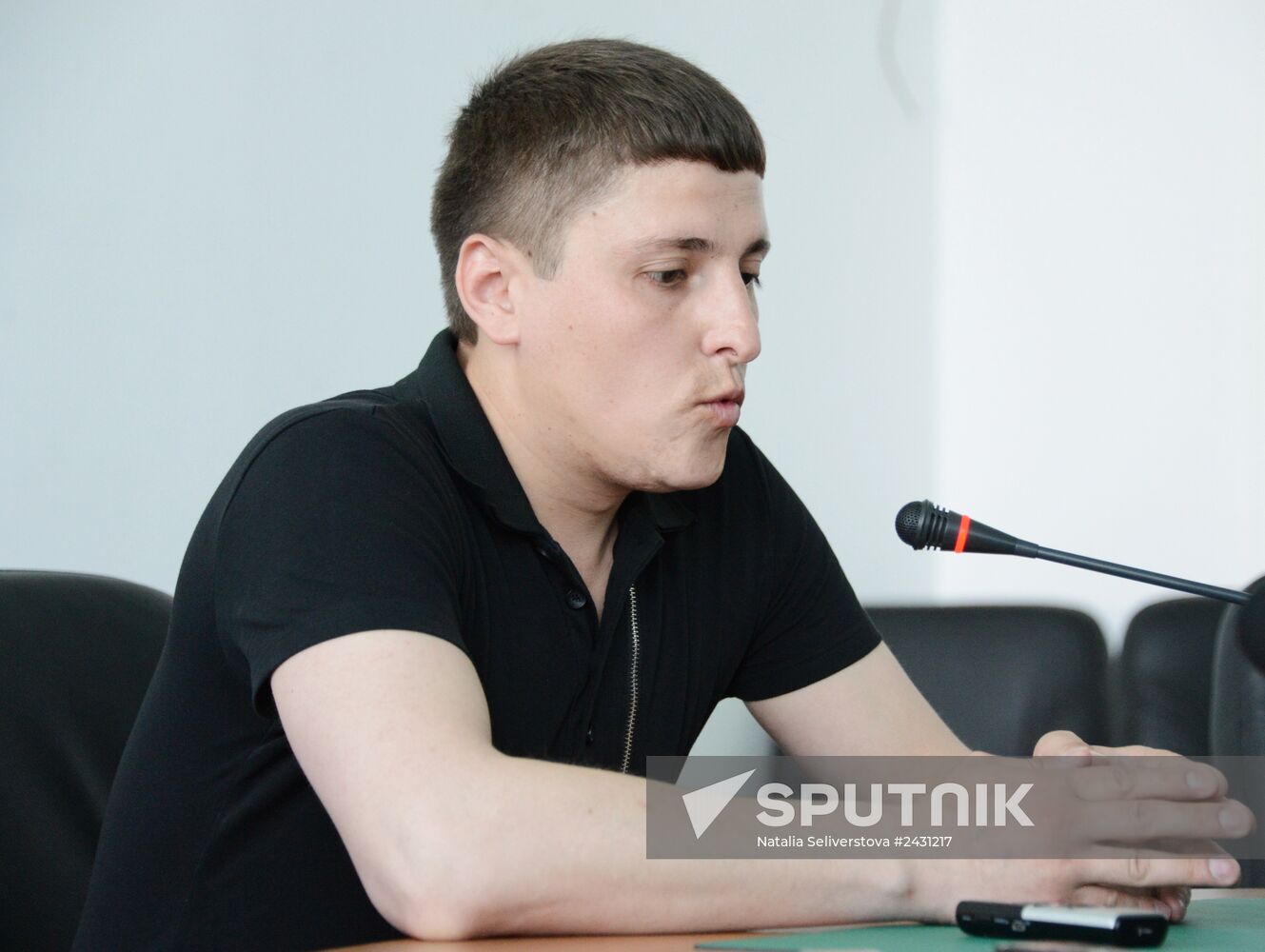 Interview by Leonid Baranov, member of Donetsk Republic's defense council