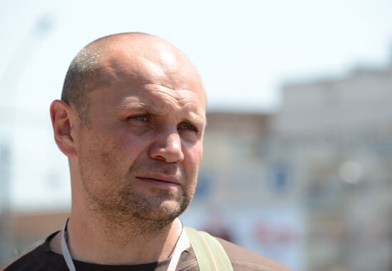 Rally in support of Donetsk People's Republic on Lenin Square in Donetsk