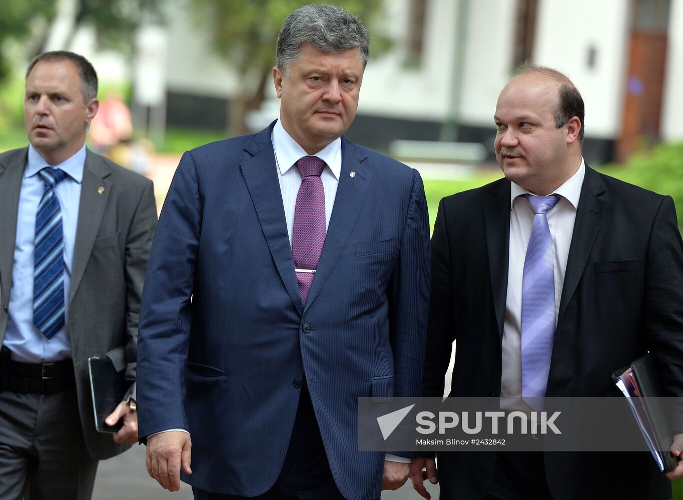 Candidate for president of Ukraine P.Poroshenko at presentation of Institute of World Economy