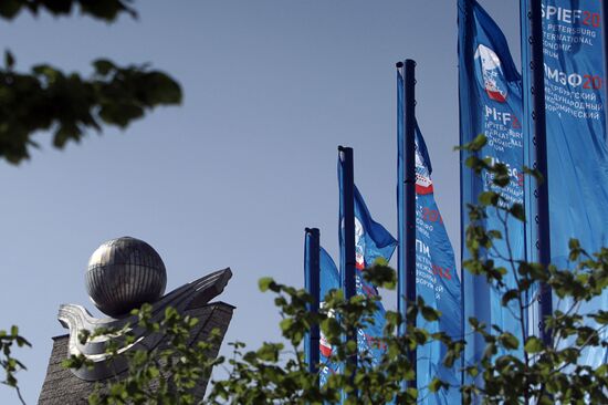 Preparations for opening of St.Petersburg International Economic Forum