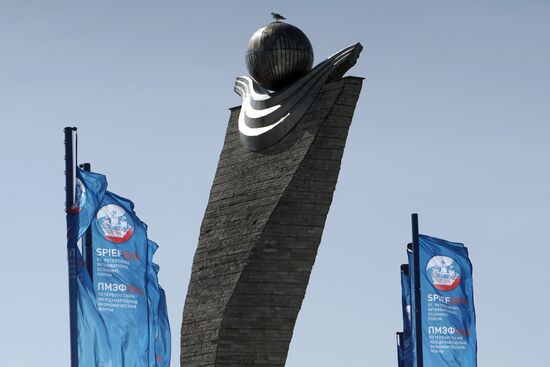 Preparations for opening of St.Petersburg International Economic Forum