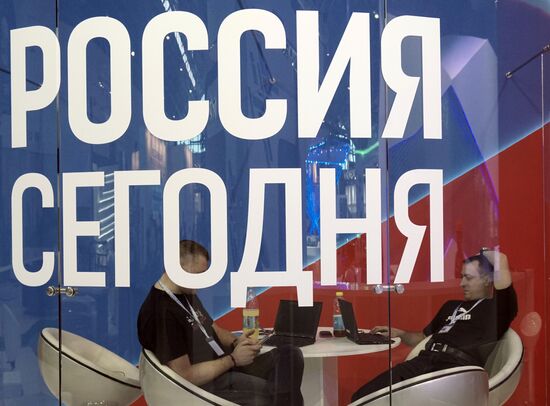 Preparations for opening of St.Petersburg International Economic Forum