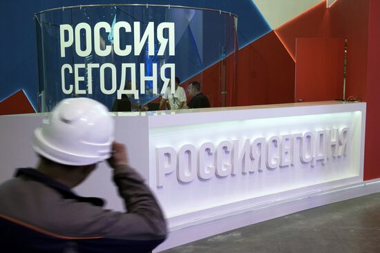 Preparations for opening of St.Petersburg International Economic Forum