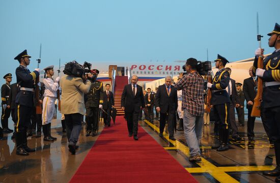 Vladimir Putin pays official visit to People's Republic of China