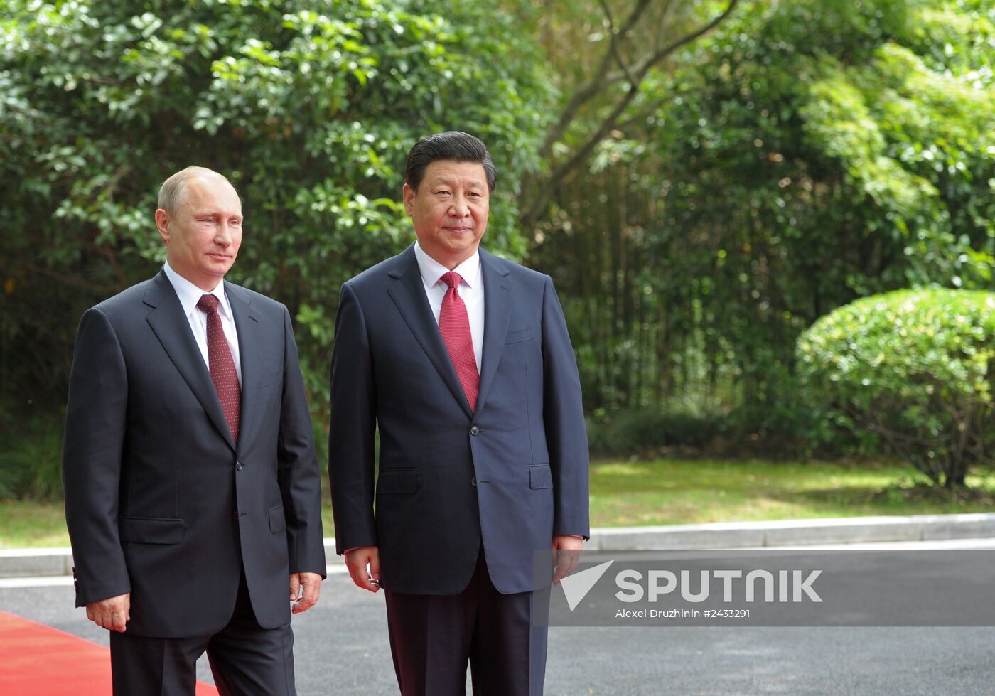 Vladimir Putin pays official visit to People's Republic of China