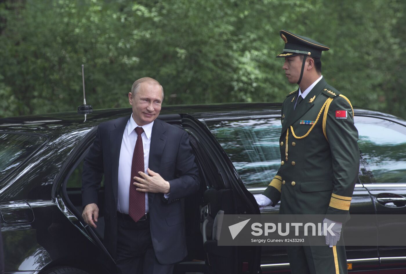 Vladimir Putin pays official visit to People's Republic of China