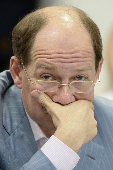 Electing the President of the Russian Biathlon Union