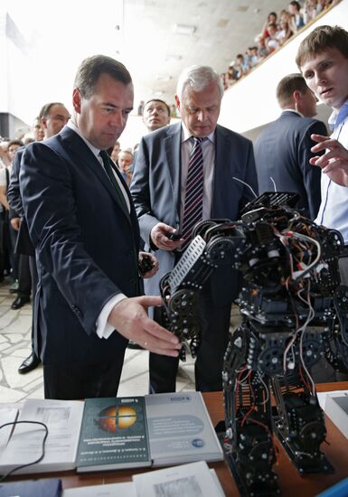 Dmitry Medvedev's trip to Zelenograd