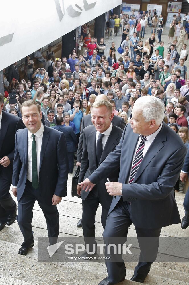 Dmitry Medvedev's trip to Zelenograd