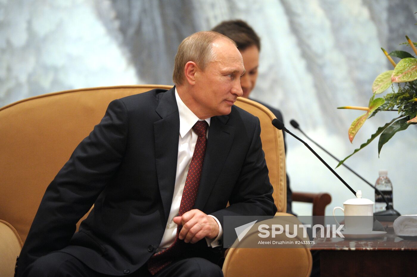 Vladimir Putin pays official visit to People's Republic of China