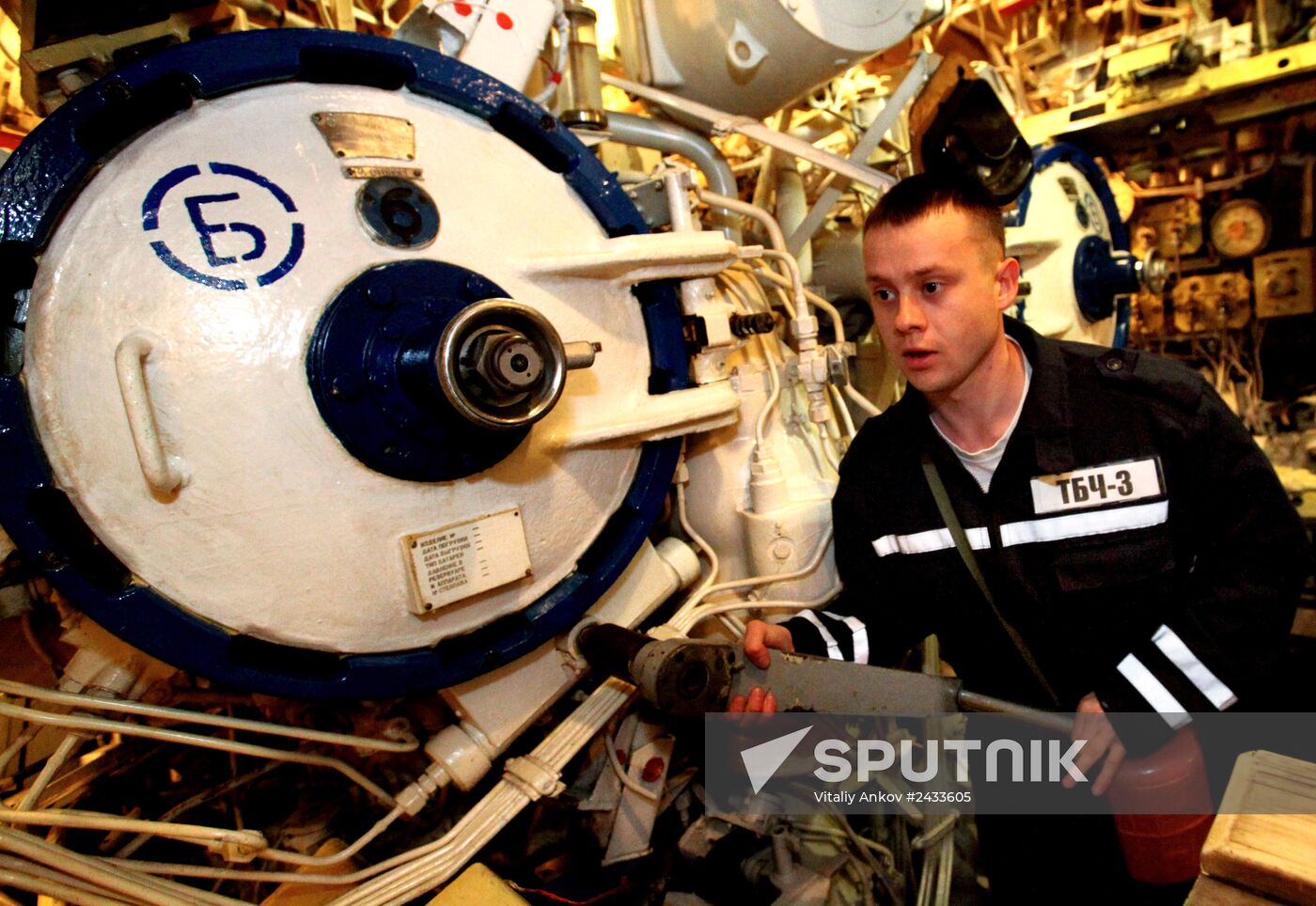 Life of the crew of Pacific Fleet's diesel submarine "Ust-Kamchatsk"