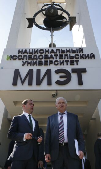 Dmitry Medvedev's trip to Zelenograd