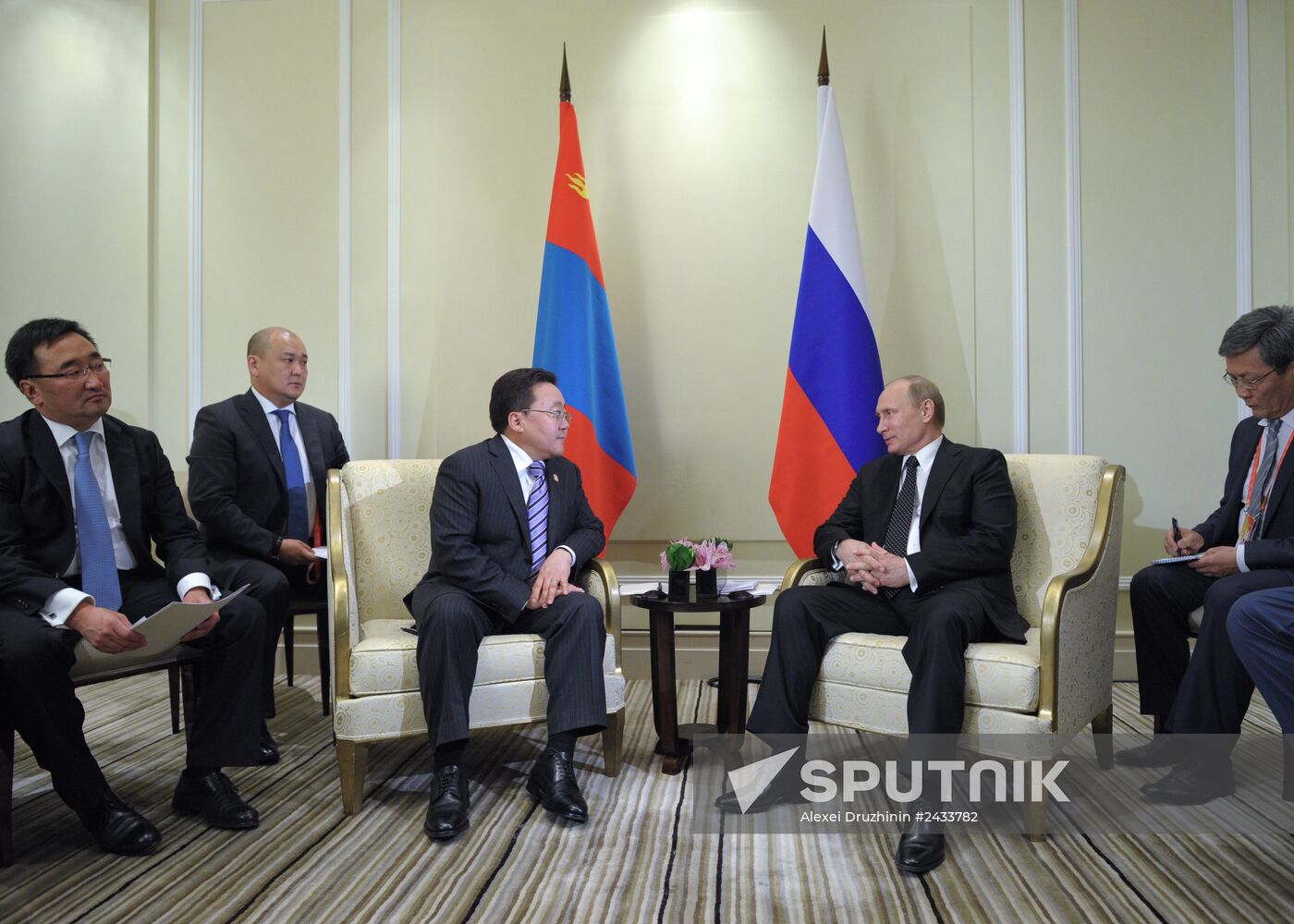 Vladimir Putin pays official visit to People's Republic of China
