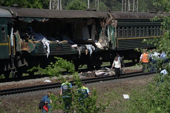 Passenger, freight trains collide in Moscow Region