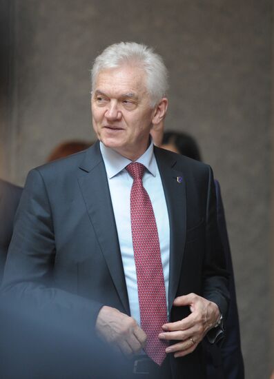 Vladimir Putin pays official visit to People's Republic of China