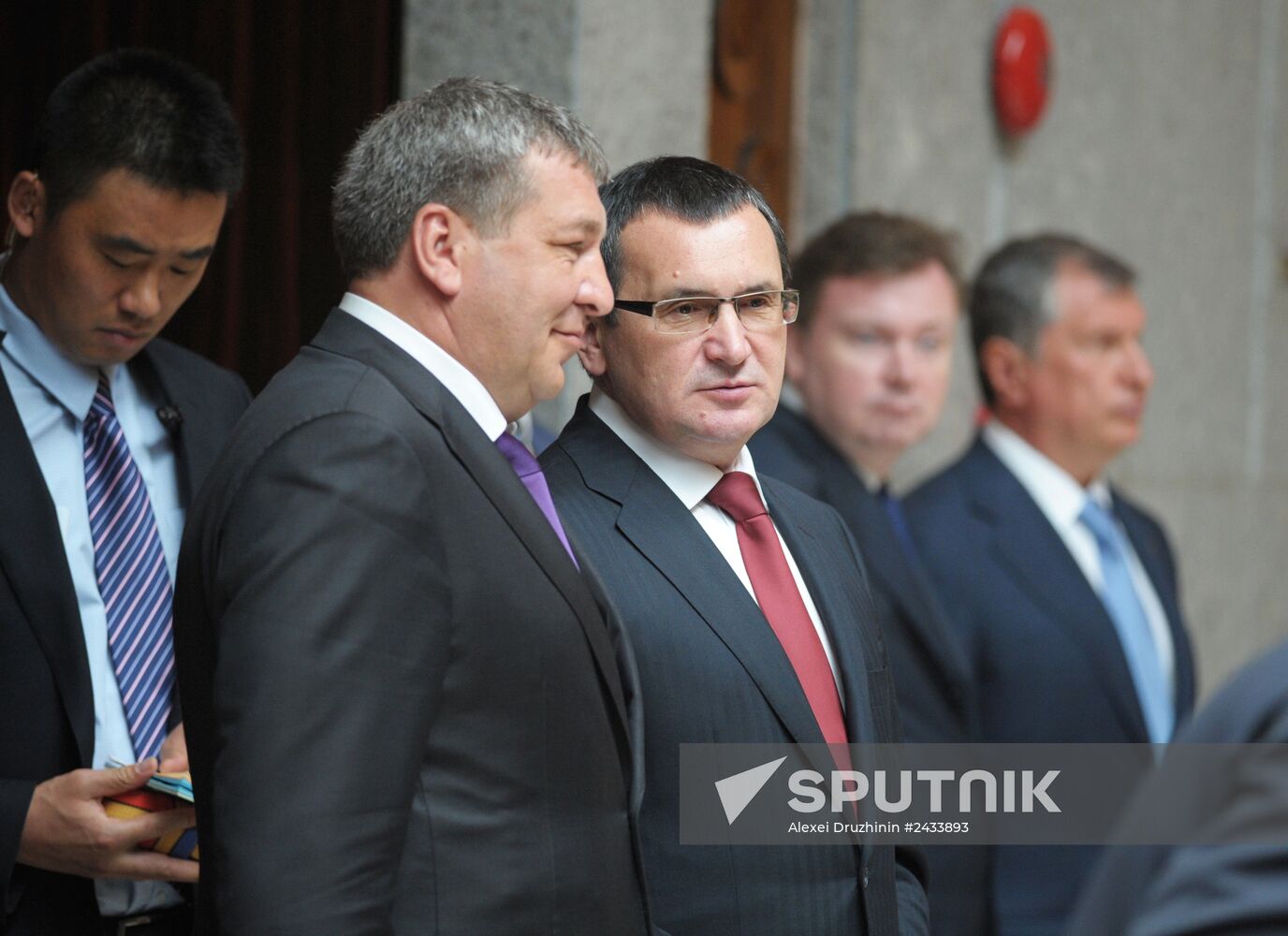 Vladimir Putin pays official visit to People's Republic of China