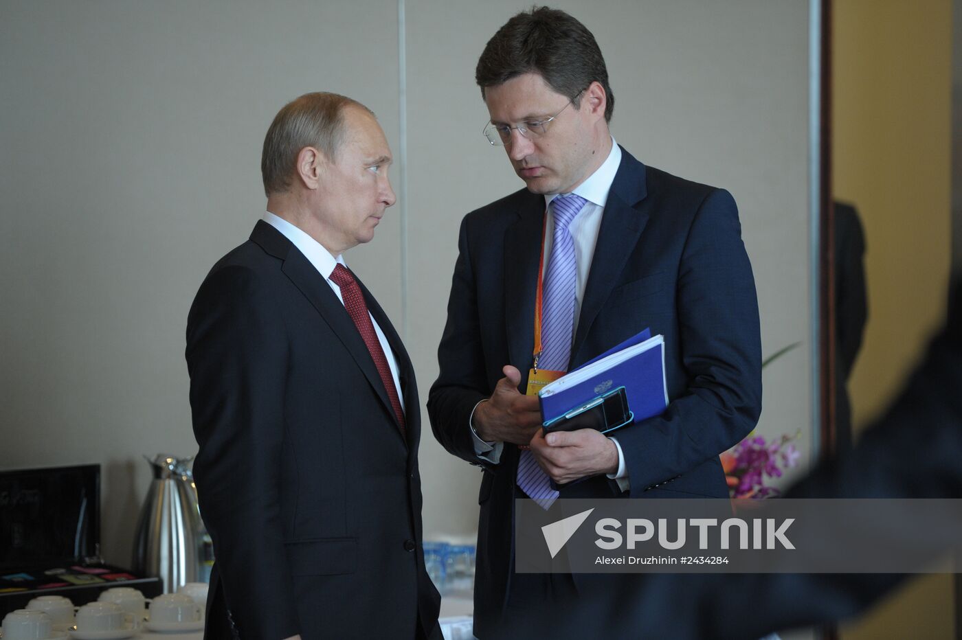 Vladimir Putin pays official visit to People's Republic of China