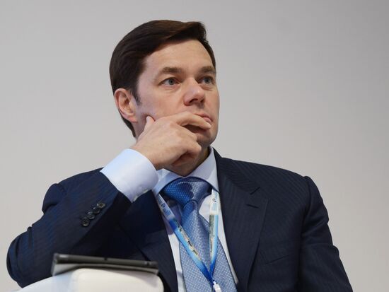 St. Petersburg hosts Global CEO Summit