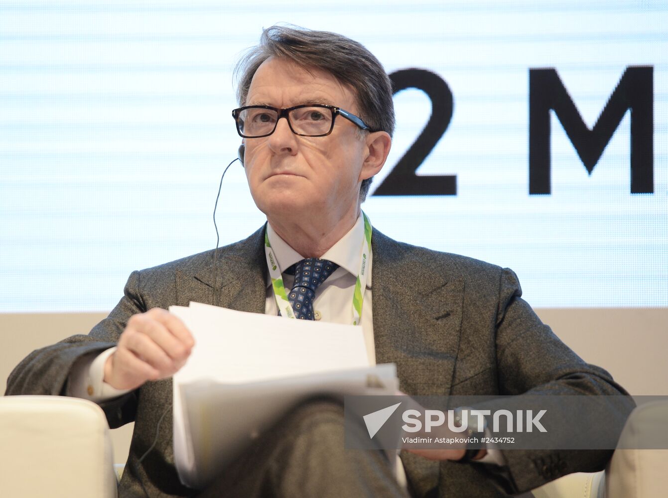 St. Petersburg hosts Global CEO Summit