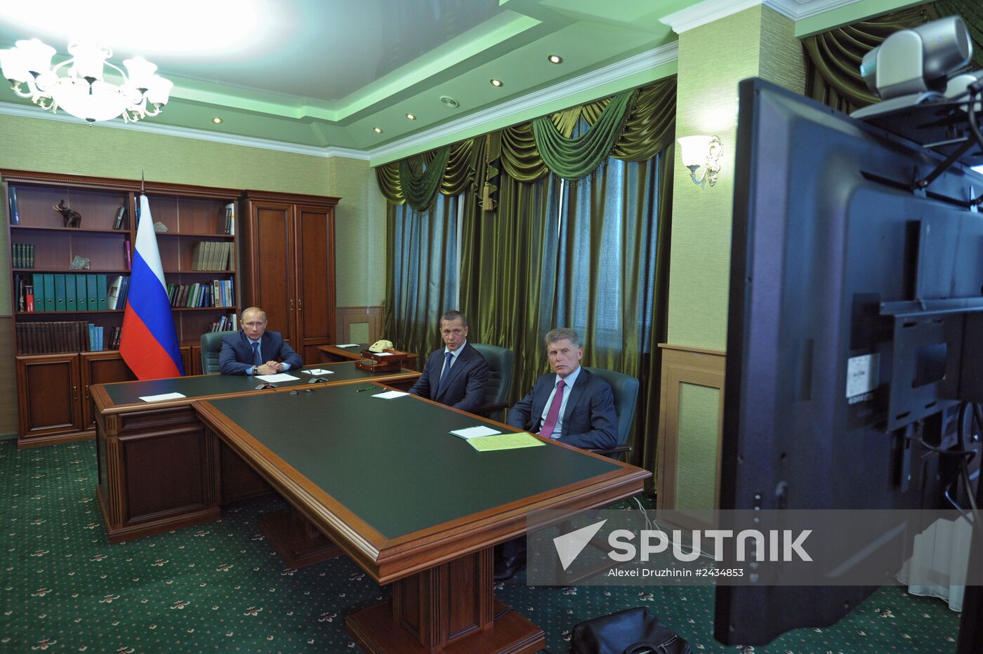 Vladimir Putin visits Blagoveshchensk