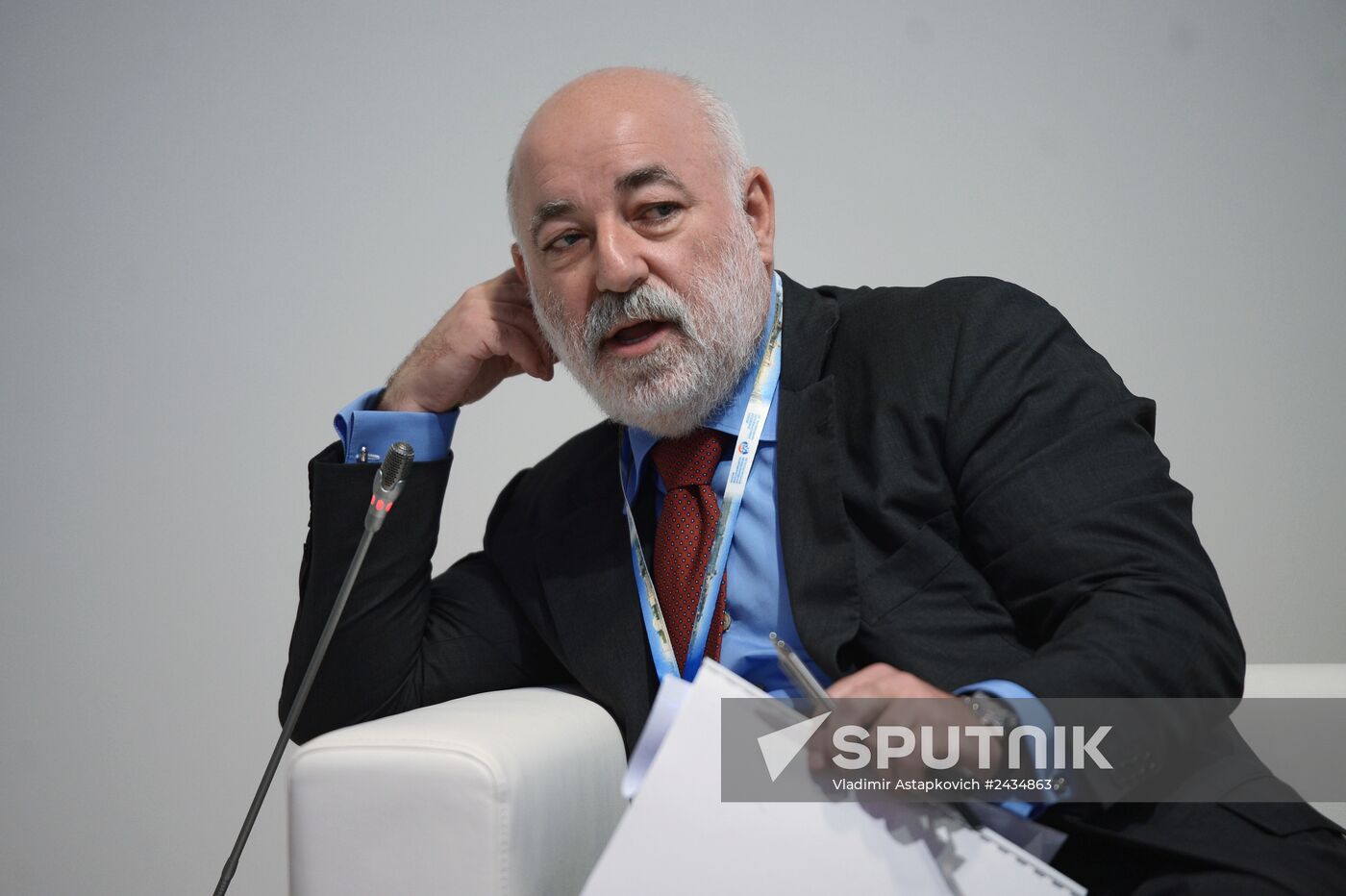 St. Petersburg hosts Global CEO Summit